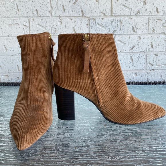 Boden Langley Tan Corduroy Heeled Ankle Boots Fall Boho Chic 9.5 - Picture 1 of 9